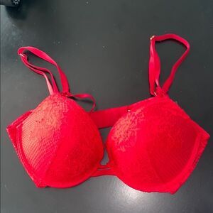 VICTORIA’S SECRET VERY SEXY PUSH-UP RED LACE PADDED UNDERWIRE BRA SIZE 36B
